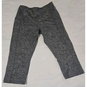 Avia Women's Large (12-14) Workout Capri Leggings Gray